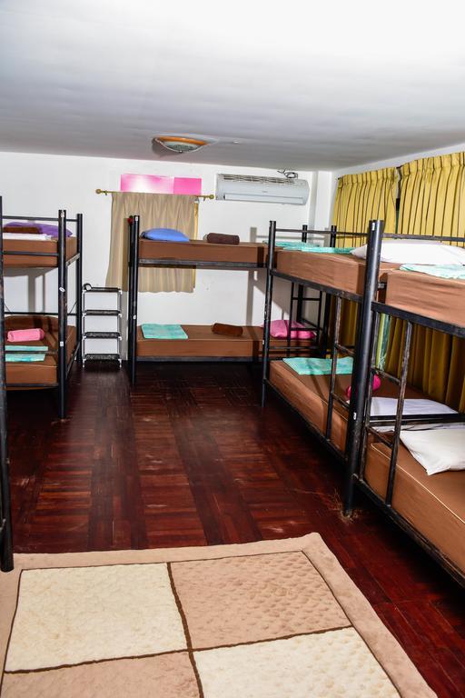 The Wanderlust Hostel Ko Pha Ngan Luaran gambar