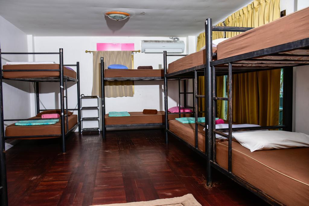 The Wanderlust Hostel Ko Pha Ngan Luaran gambar